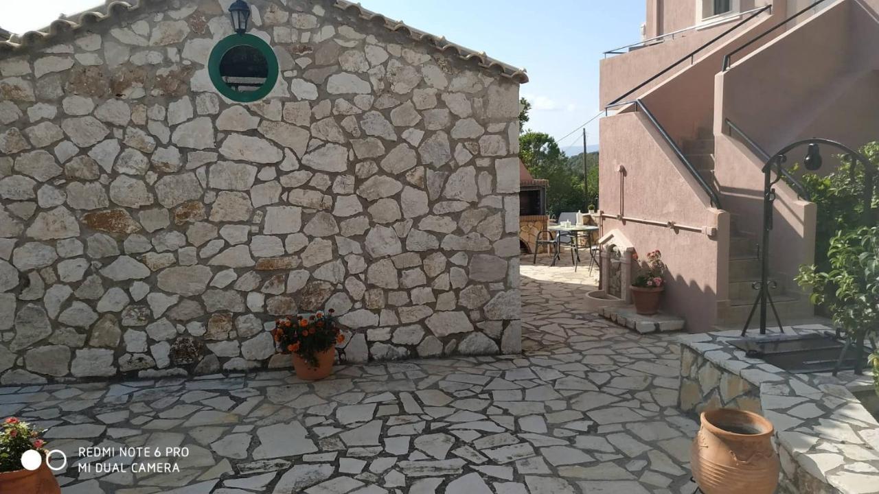 Sofias Cottage Razata Argostoli 外观 照片